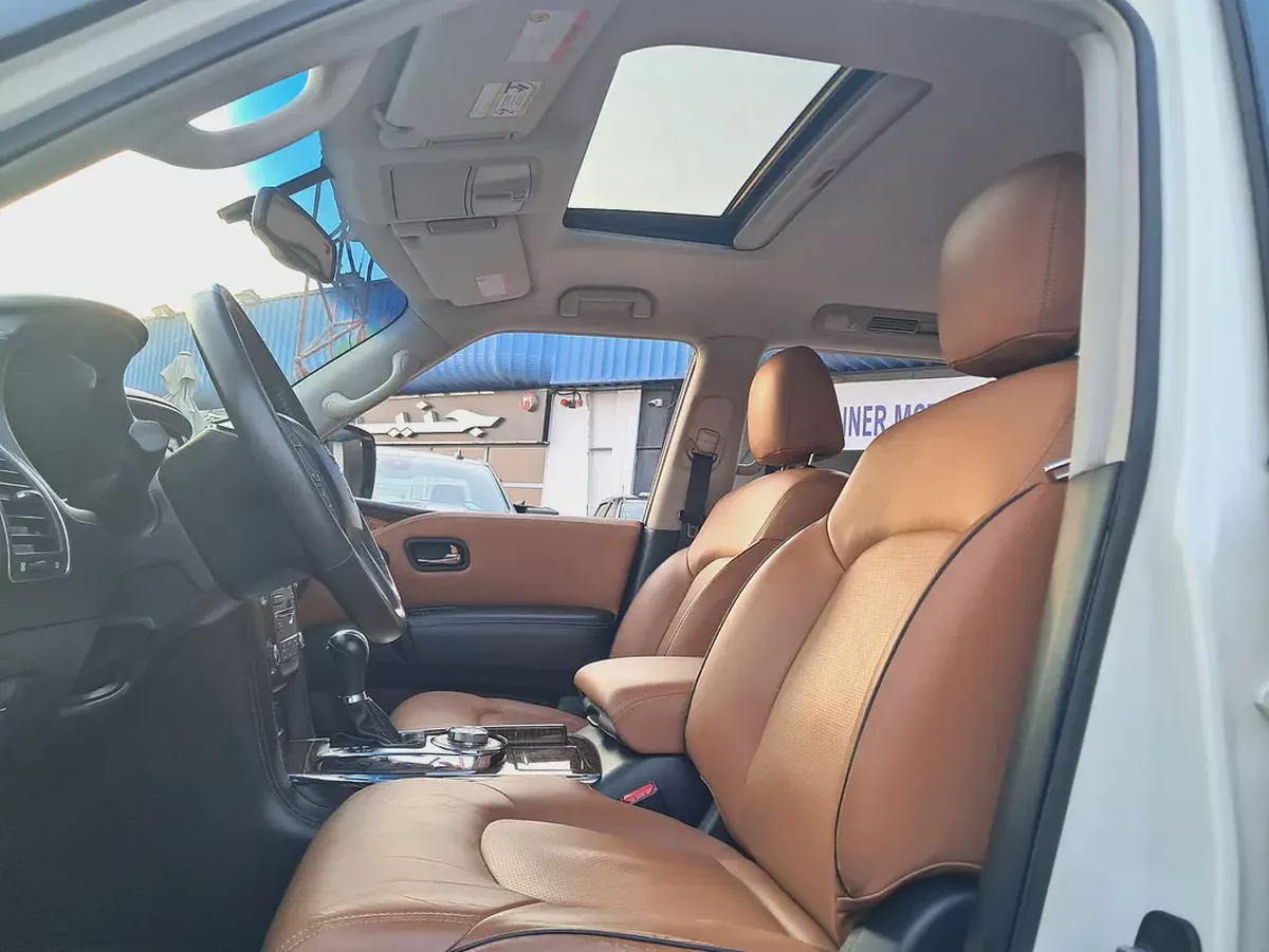 2016 Nissan Patrol SE 5.6L V8 Titanium GCC Specs Single Owner Used Accident Free Well Maintained-9-9