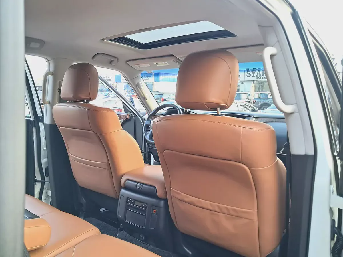 2016 Nissan Patrol SE 5.6L V8 Titanium GCC Specs Single Owner Used Accident Free Well Maintained-11-11