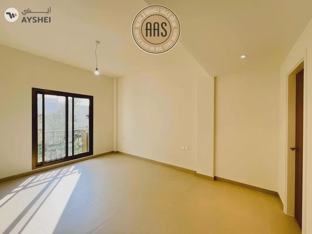Green Lush Community ☆ New Building ☆ 1 Month Free ☆ Vacant ☆ Ready to Move-2-2