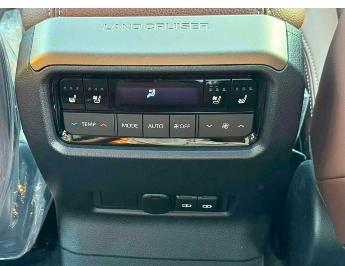 Toyota Prado VXR ADVENTURE || 2.8L DIESEL V4 / RADAR / HUD, LEATHER WITH MEMORY SEAT (CODE # PDADV1)-21-0