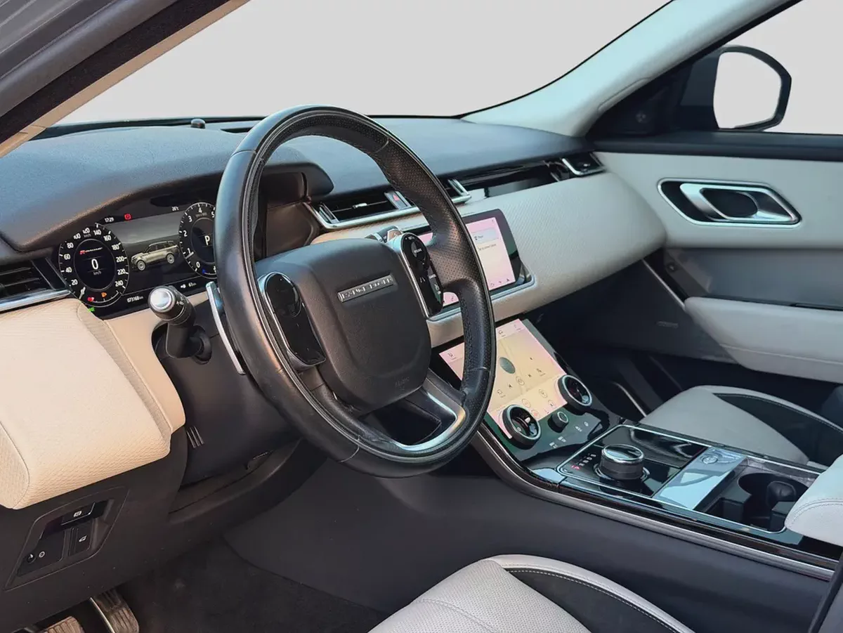 RANGE ROVER VELAR P250 | SE R-DYNAMIC | 2.0L TURBO | GCC SPECS-10-10