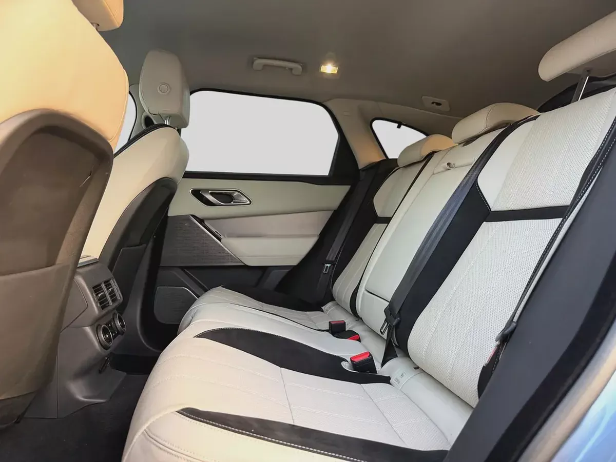 RANGE ROVER VELAR P250 | SE R-DYNAMIC | 2.0L TURBO | GCC SPECS-19-19