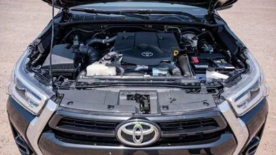 Toyota Hilux SGLX Toyota hilux 2.4L diesel MY25 FULL. OPTIONS-12