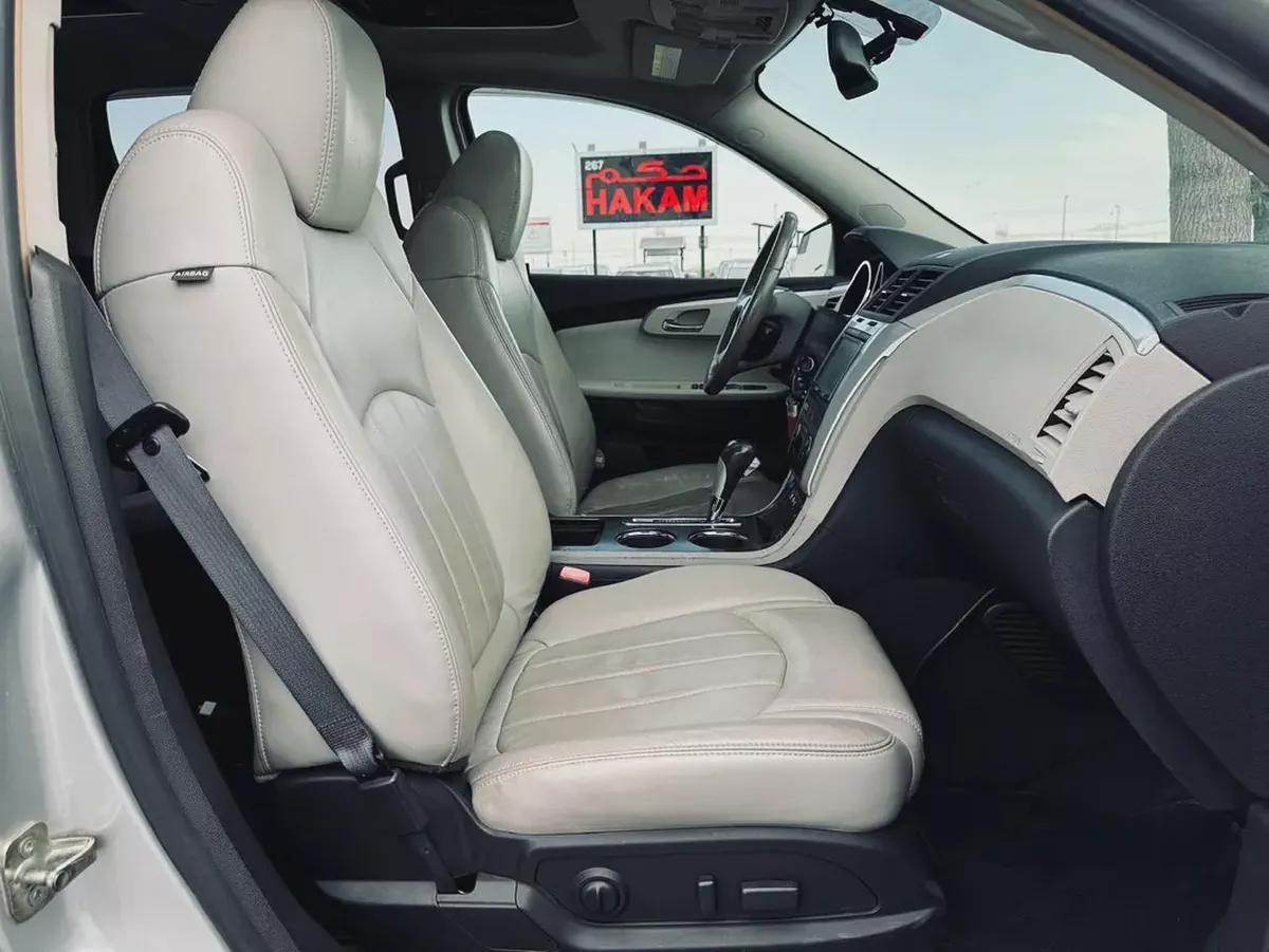 CHEVROLET TRAVERSE | 2009 | FULL OPTION | CLEAN CAR FRESH JAPAN IMPORT-11-11