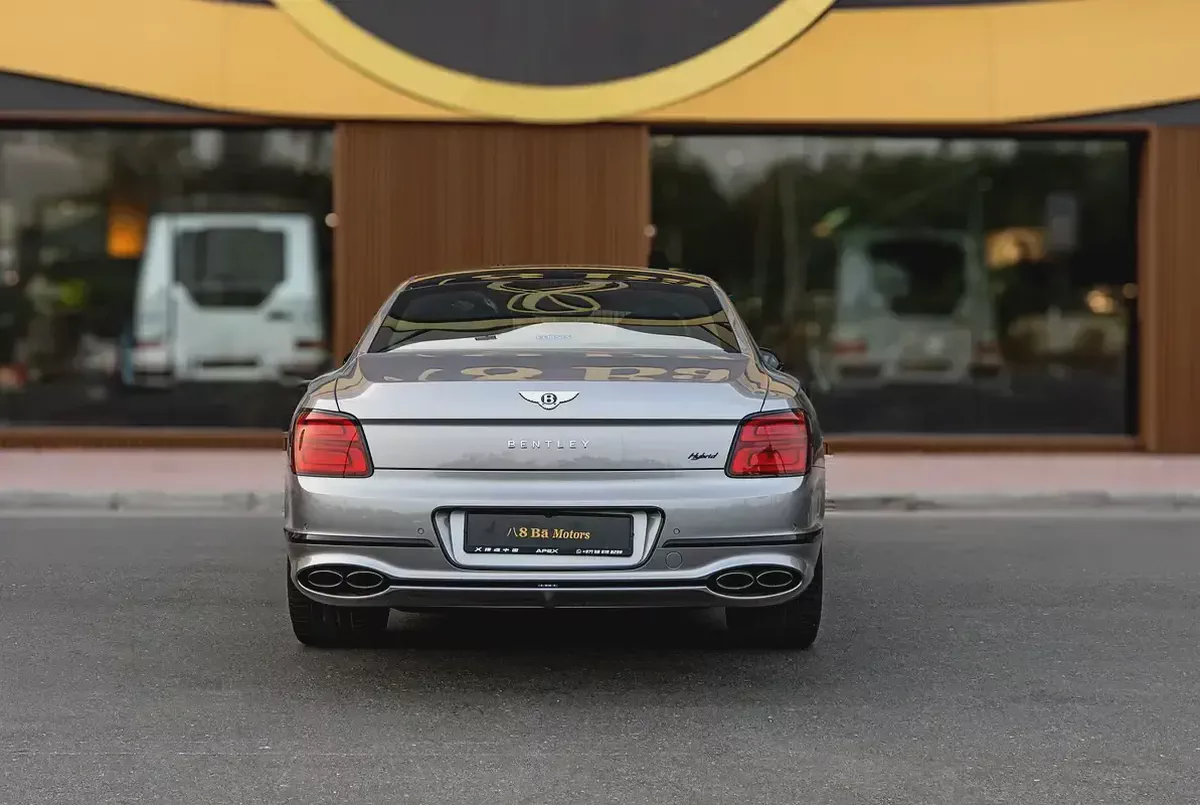 Bentley Continental Flying Spur 2023-4-4