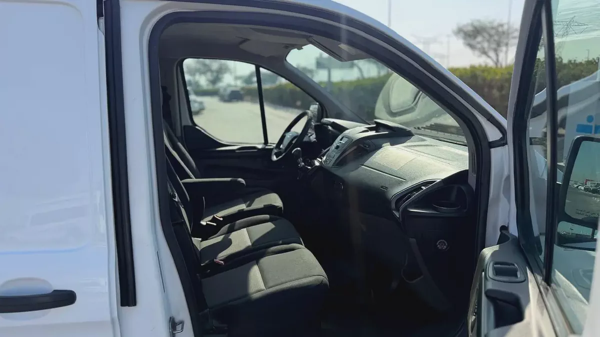 FORD TRANSIT, GCC, MINT CONDITION-4-4