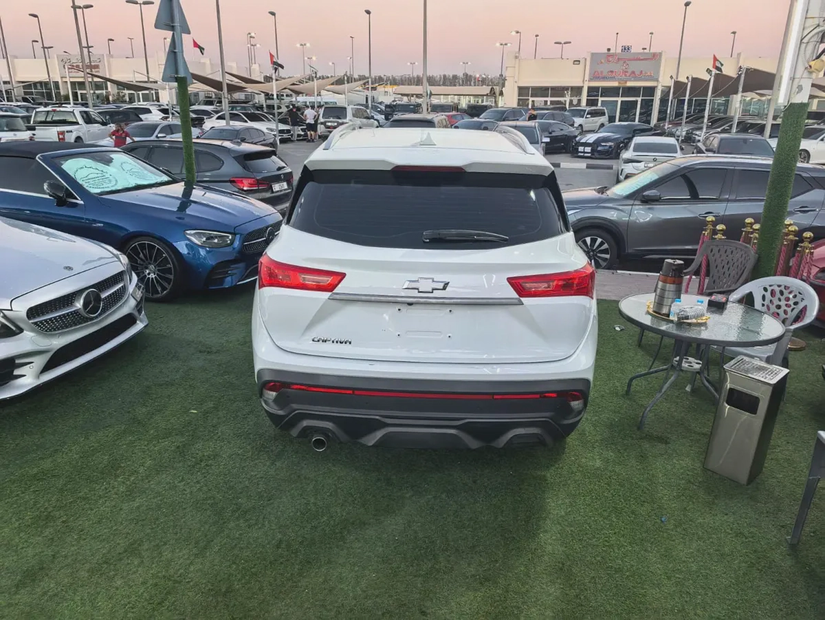 Chevrolet Captiva LT 2023 GCC Specs-2-2