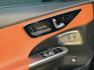 2022 Mercedes-Benz C-Class C300 - Sleek Luxury Sedan - American Specs-7