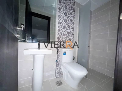 3 BR + Maid Room | Prime Location | Open View-14