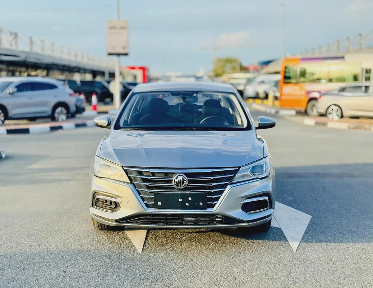 MG 5 1.5L GCC 2022 VERY GOOD CONDITION-1-1