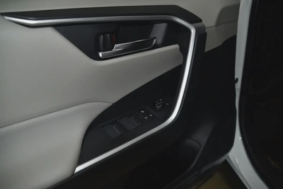 Toyota RAV4 Adventure 2023 GCC Specs ll 0km ll-7