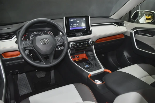 Toyota RAV4 Adventure 2023 GCC Specs ll 0km ll