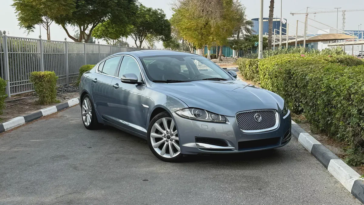 Jaguar XF Luxury 2013 GCC Specs-2-2