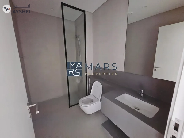 Spacious 04 Bed Room With Majlis unit in Green Community |