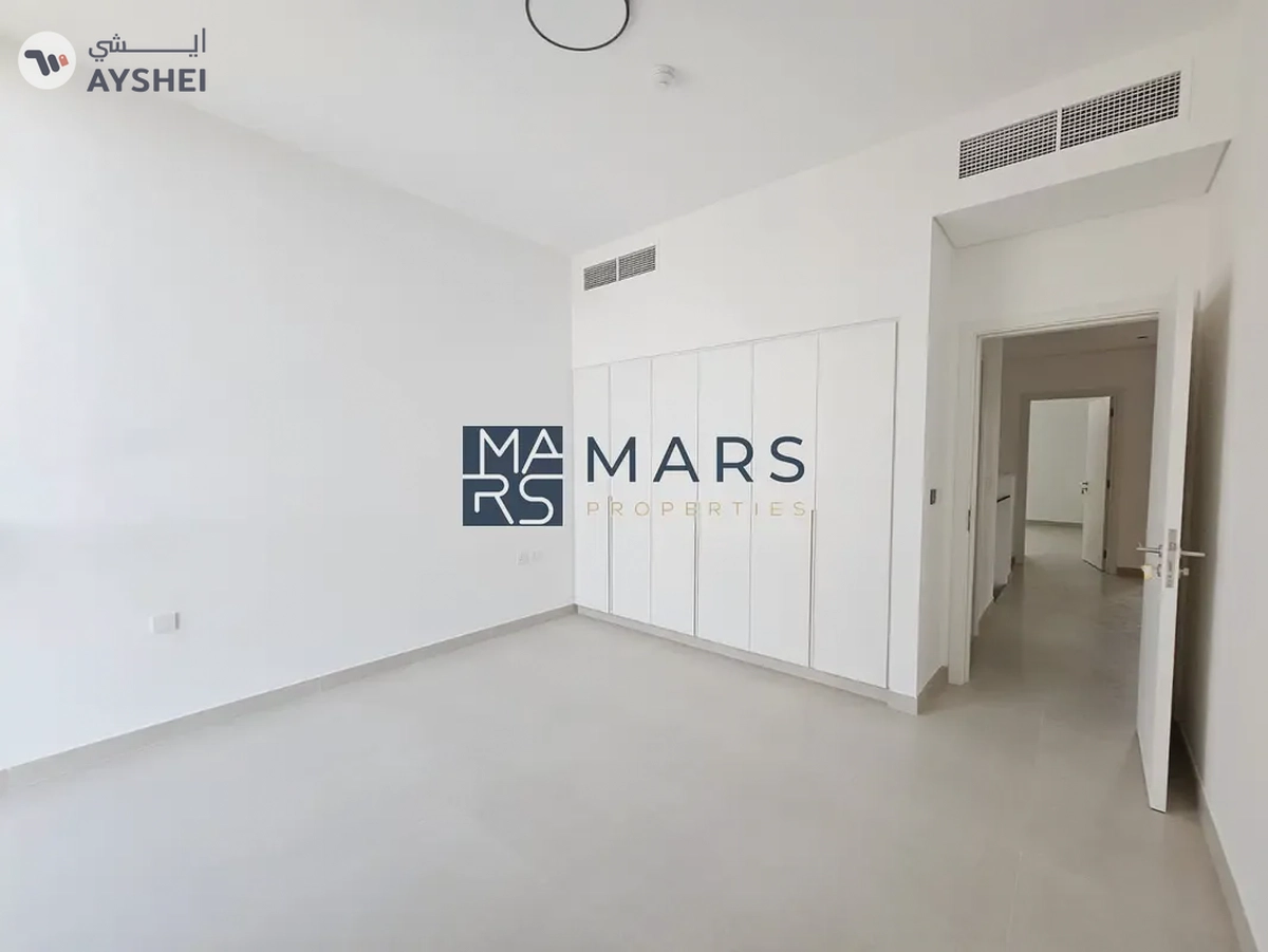 Spacious 04 Bed Room With Majlis unit in Green Community |-8-8