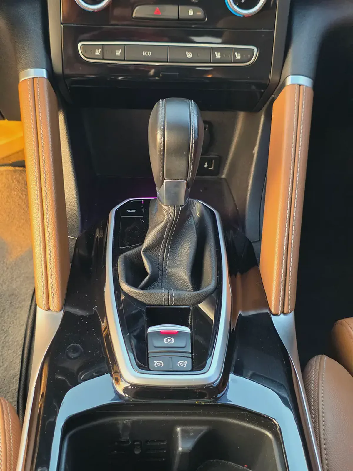 Renault Koleos LE 2022 GCC Specs-16-16