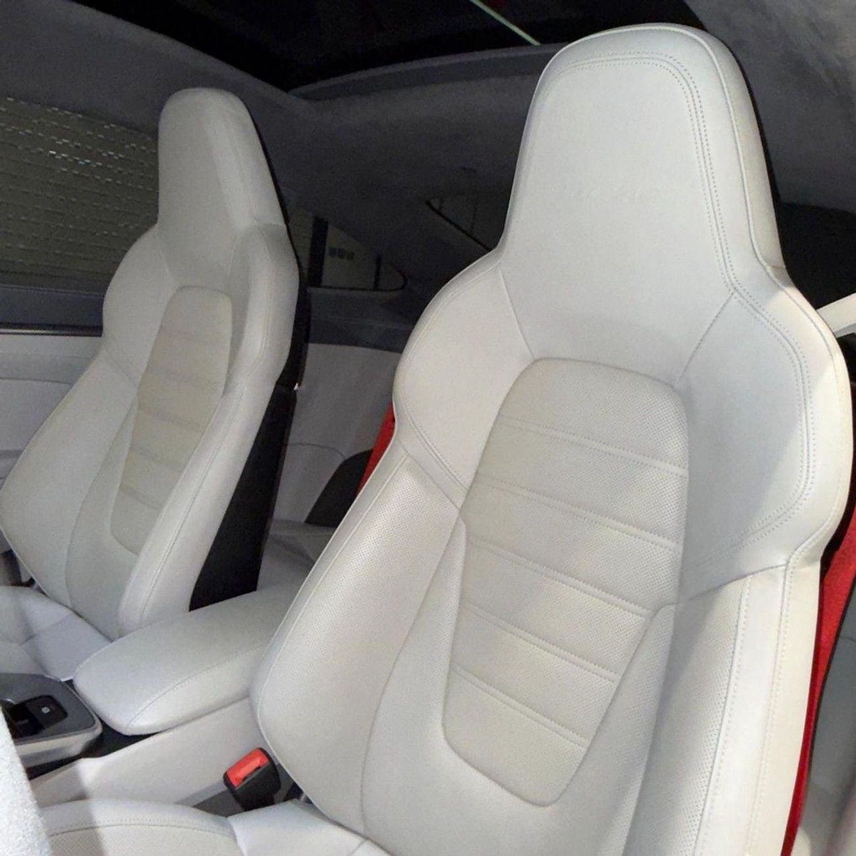 Porsche 911 Porsche 911 Turbo 2022 GCC specs-24-0