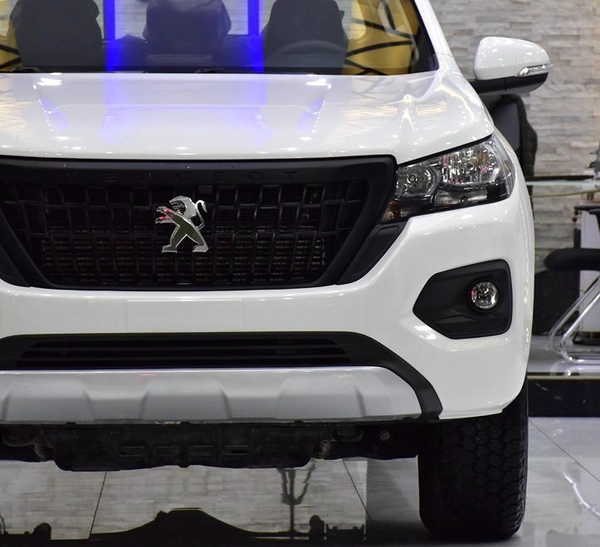 Peugeot Landtrek 4WD ( 2023 Model ) in White Color GCC Specs