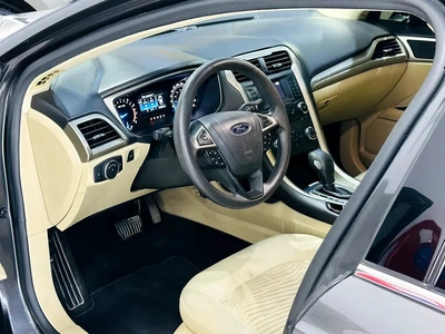 FORD FUSION 2016 GCC SPECS WELL MAINTAINED CAR 4 CYLINDER-7