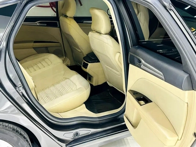 FORD FUSION 2016 GCC SPECS WELL MAINTAINED CAR 4 CYLINDER-1