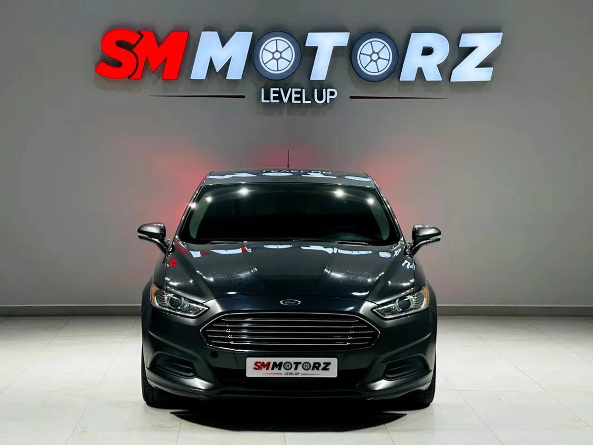 FORD FUSION 2016 GCC SPECS WELL MAINTAINED CAR 4 CYLINDER-8-8