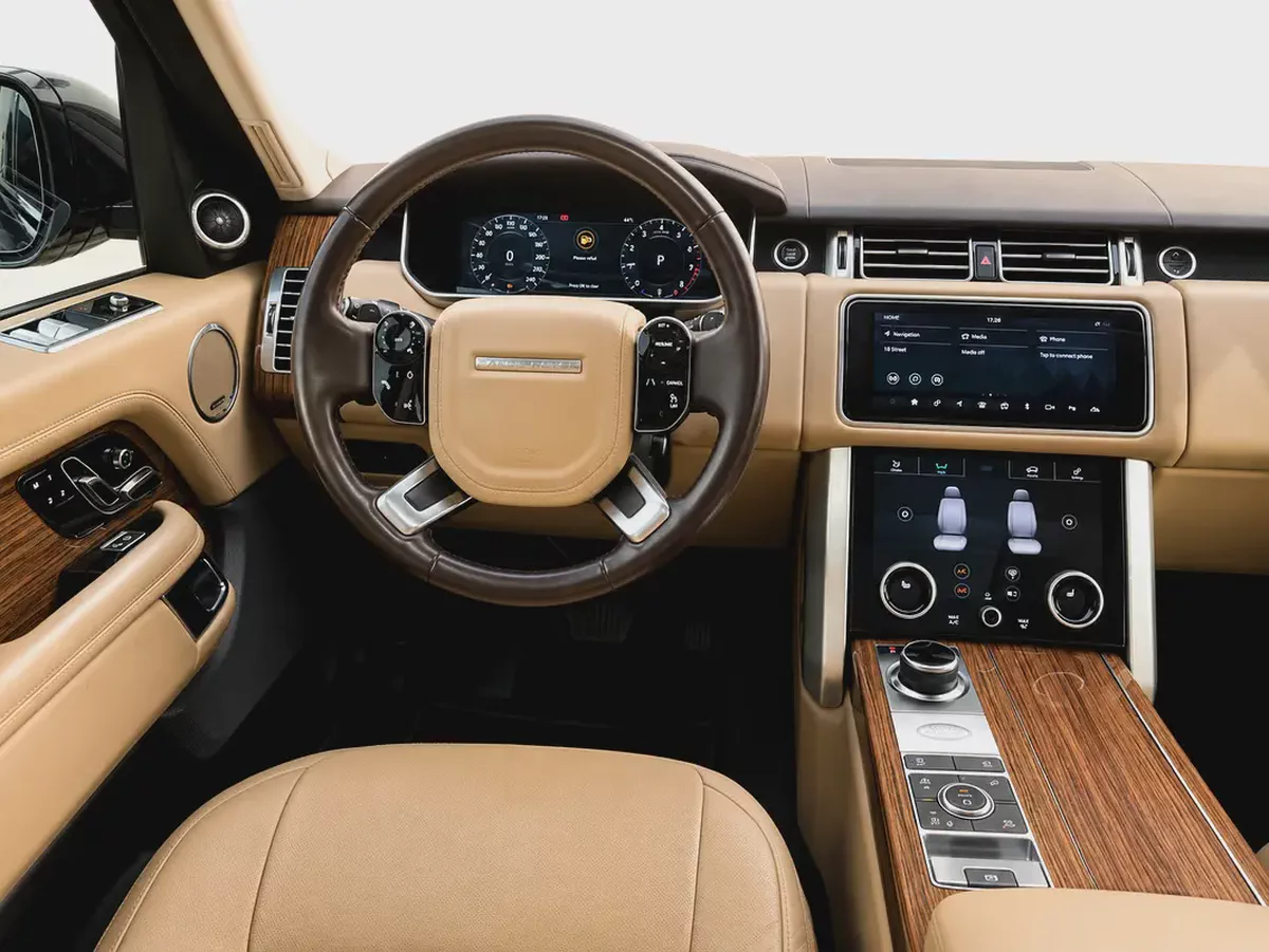 Land Rover Range Rover SE 2019 GCC Specs-12-12