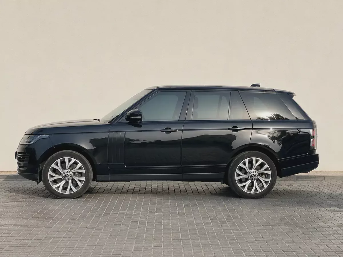 Land Rover Range Rover SE 2019 GCC Specs-4-4