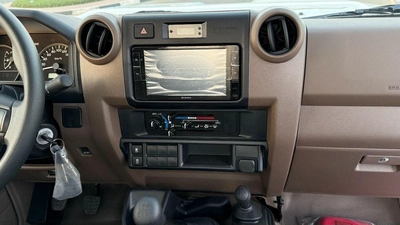 Toyota Land Cruiser Pick Up Std 4.0L Single Cab Utility 4WD - 2025-5