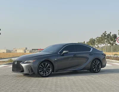 Lexus IS 350 F Sport | 3.5L V6 | 2024 | American Specs | 17,000 km | Grey / Black-4