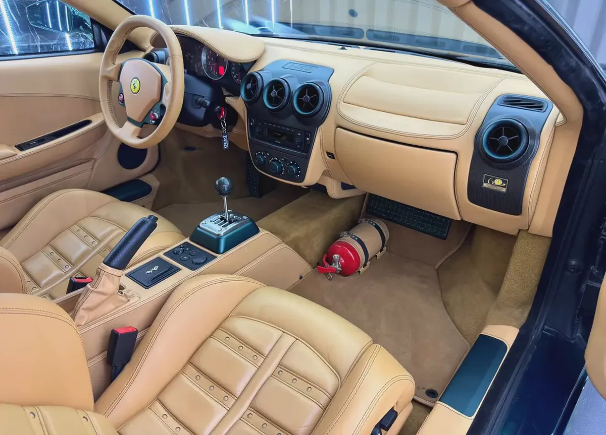GCC | 6-Speed Manual Gated Conversion | Full History | Pristine condition-9-9