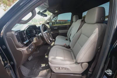 Brand New 2024 Chevrolet Silverado 1500 LT | GCC Specs | Warranty-9