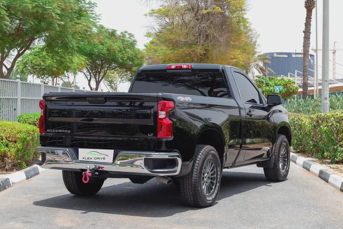 Brand New 2024 Chevrolet Silverado 1500 LT | GCC Specs | Warranty-3-3