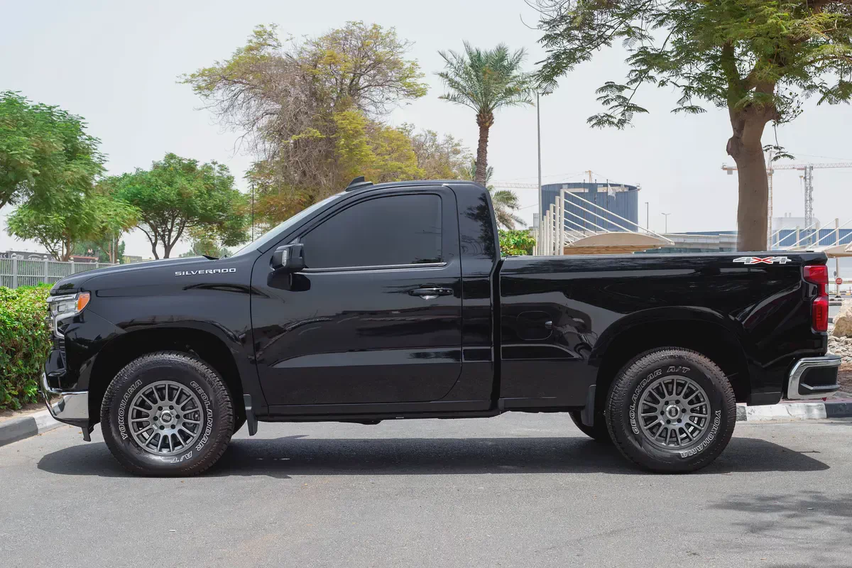 Brand New 2024 Chevrolet Silverado 1500 LT | GCC Specs | Warranty-5-5