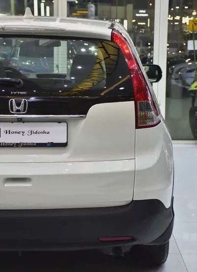 EXCELLENT DEAL for our Honda CR-V ( 2013 Model ) in White Color GCC Specs-8