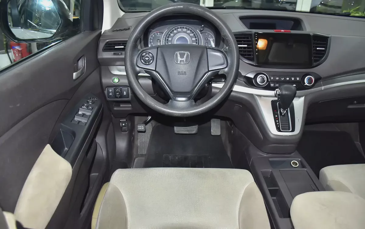 EXCELLENT DEAL for our Honda CR-V ( 2013 Model ) in White Color GCC Specs-11-11