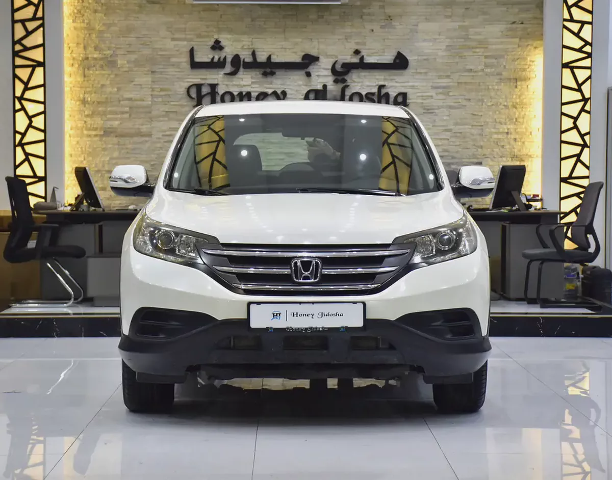 EXCELLENT DEAL for our Honda CR-V ( 2013 Model ) in White Color GCC Specs