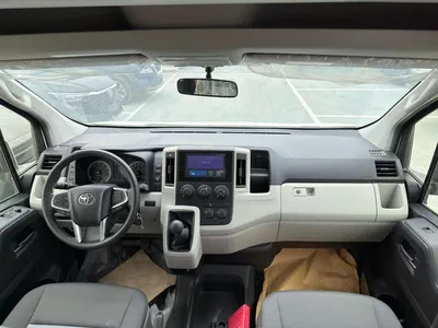 Toyota Hiace GL 3.5L Petrol V6 2025 Export Price @ 148,999 AED-6