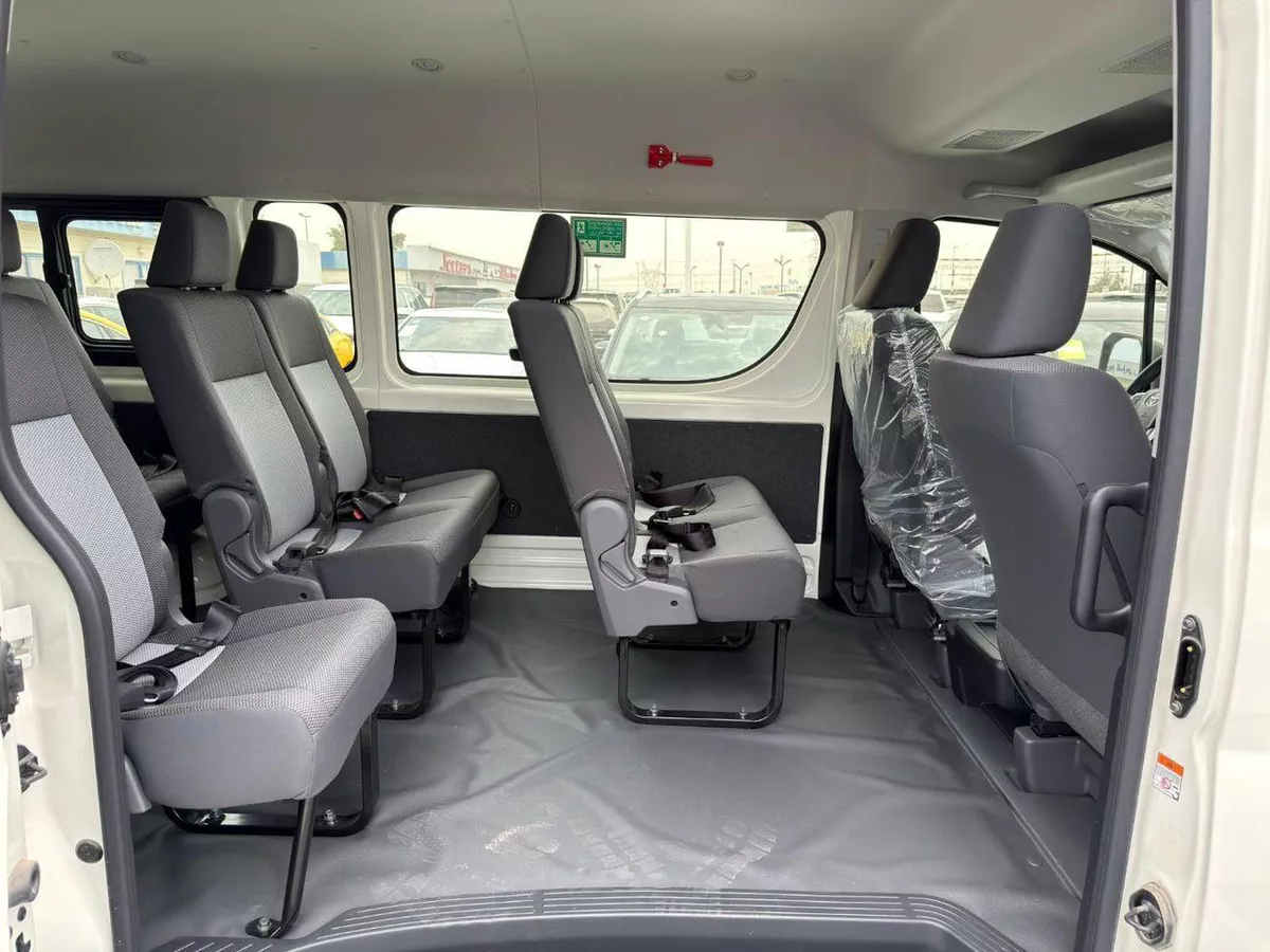 Toyota Hiace GL 3.5L Petrol V6 2025 Export Price @ 148,999 AED-12-0