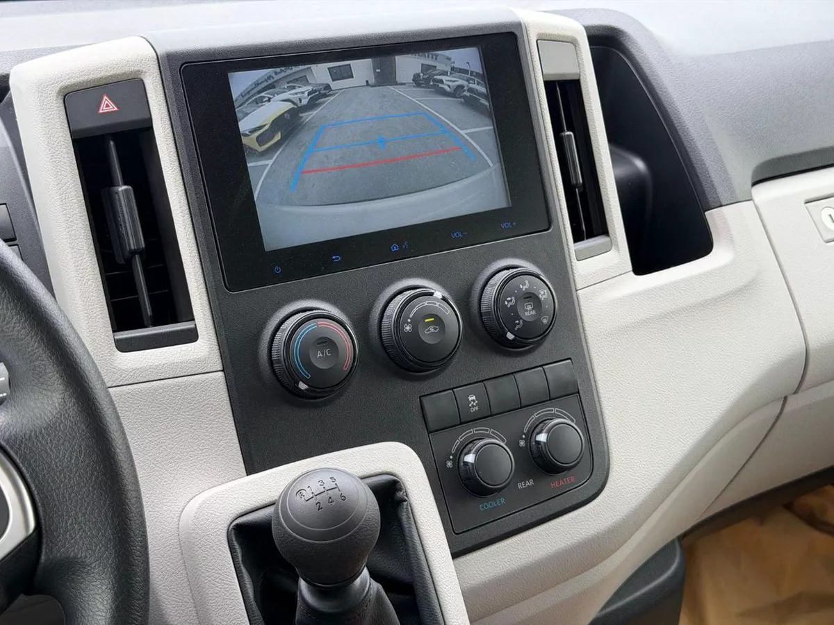 Toyota Hiace GL 3.5L Petrol V6 2025 Export Price @ 148,999 AED-20-0
