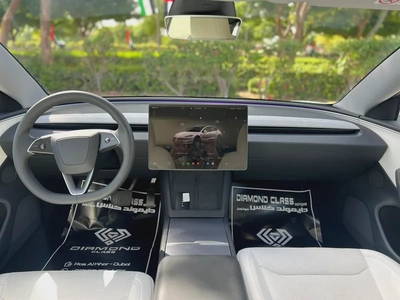 Tesla 3 L.R--AWD--GCC---Under Tesla Warranty---Full PPF Sticker-8