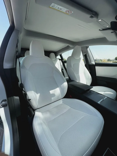 Tesla 3 L.R--AWD--GCC---Under Tesla Warranty---Full PPF Sticker-11