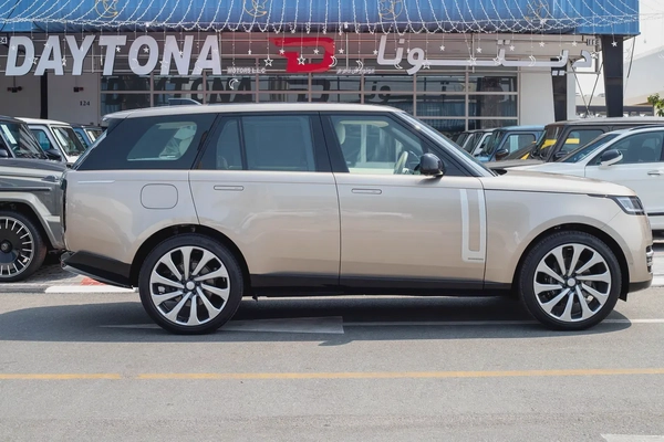 Range Rover Vogue P400 Autobiography | 2025 | 0,0km | Under warranty