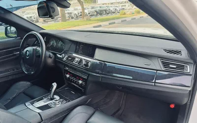 BMW 7-Series 740i 2010 Japanese Specs - Excellent Condition-15