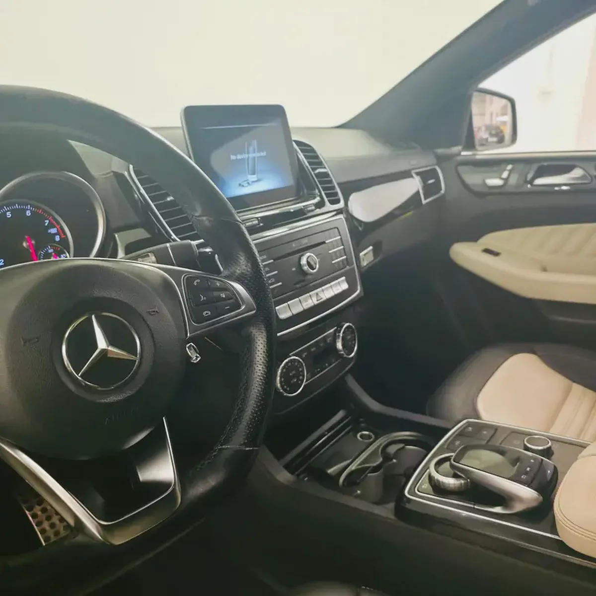 AED 2431 PM | MERCEDES GLE 43 AMG COUPE 2017 | 4 MATIC | WELL MAINTAINED | 1 YEAR WARRANTY-10-10