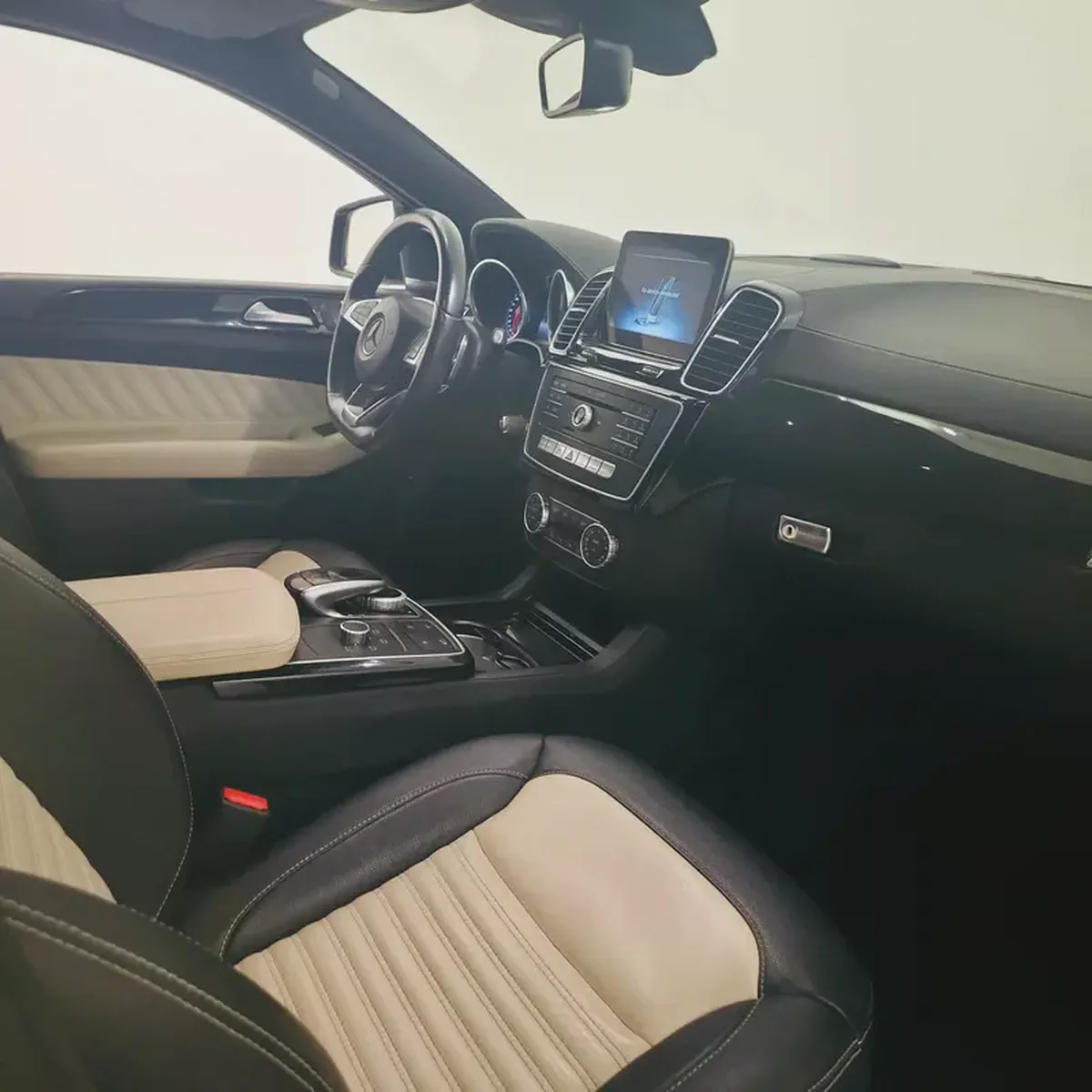 AED 2431 PM | MERCEDES GLE 43 AMG COUPE 2017 | 4 MATIC | WELL MAINTAINED | 1 YEAR WARRANTY-13-13