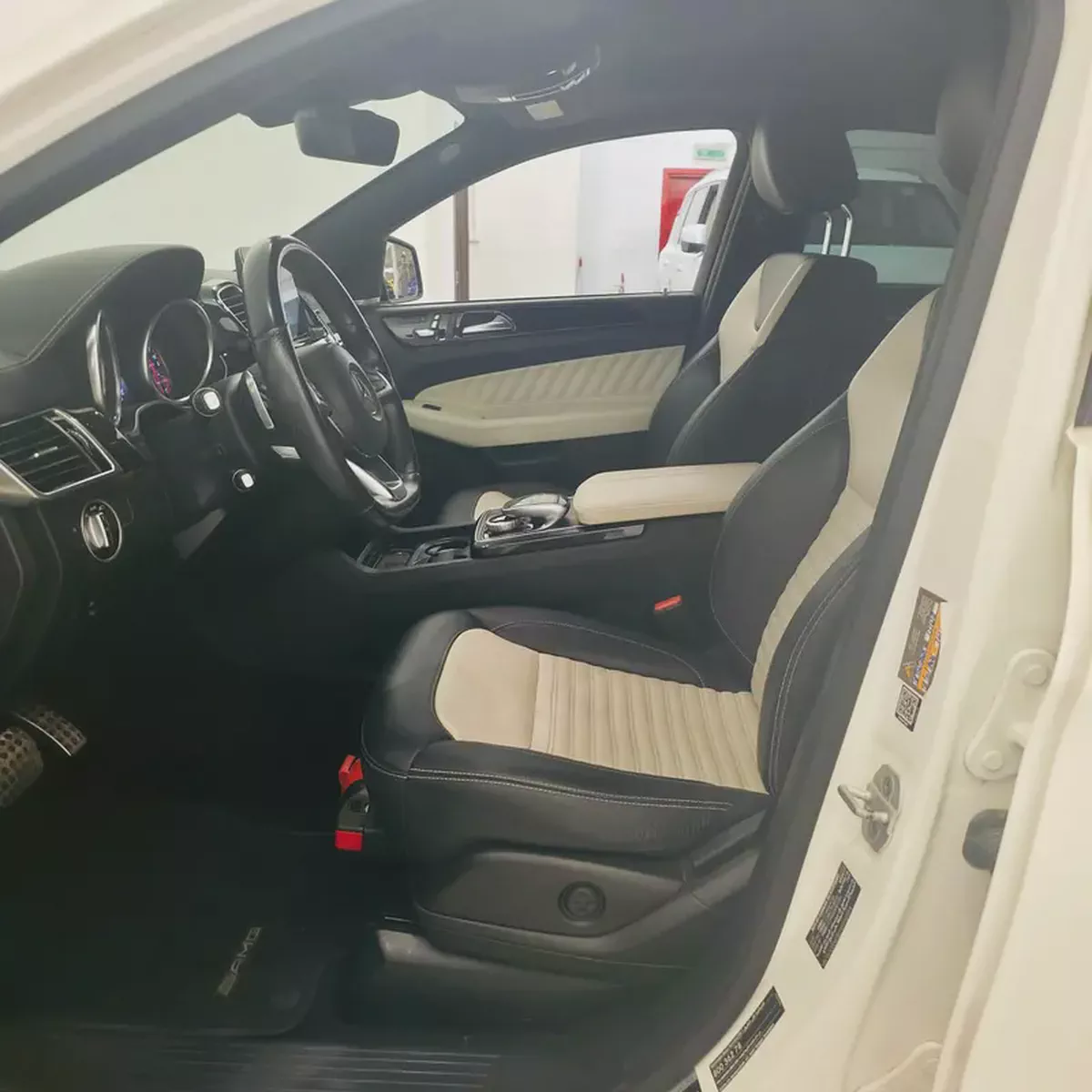 AED 2431 PM | MERCEDES GLE 43 AMG COUPE 2017 | 4 MATIC | WELL MAINTAINED | 1 YEAR WARRANTY-8-8