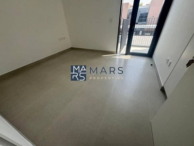 Luxurious brand new 4 bedroom villa availabl in Masaar for rent just in 195k-11