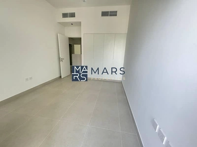 Luxurious brand new 4 bedroom villa availabl in Masaar for rent just in 195k-1
