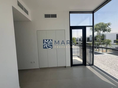 Luxurious brand new 4 bedroom villa availabl in Masaar for rent just in 195k-8