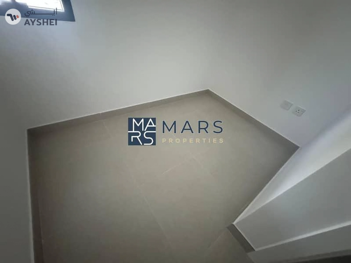 Luxurious brand new 4 bedroom villa availabl in Masaar for rent just in 195k-15-15